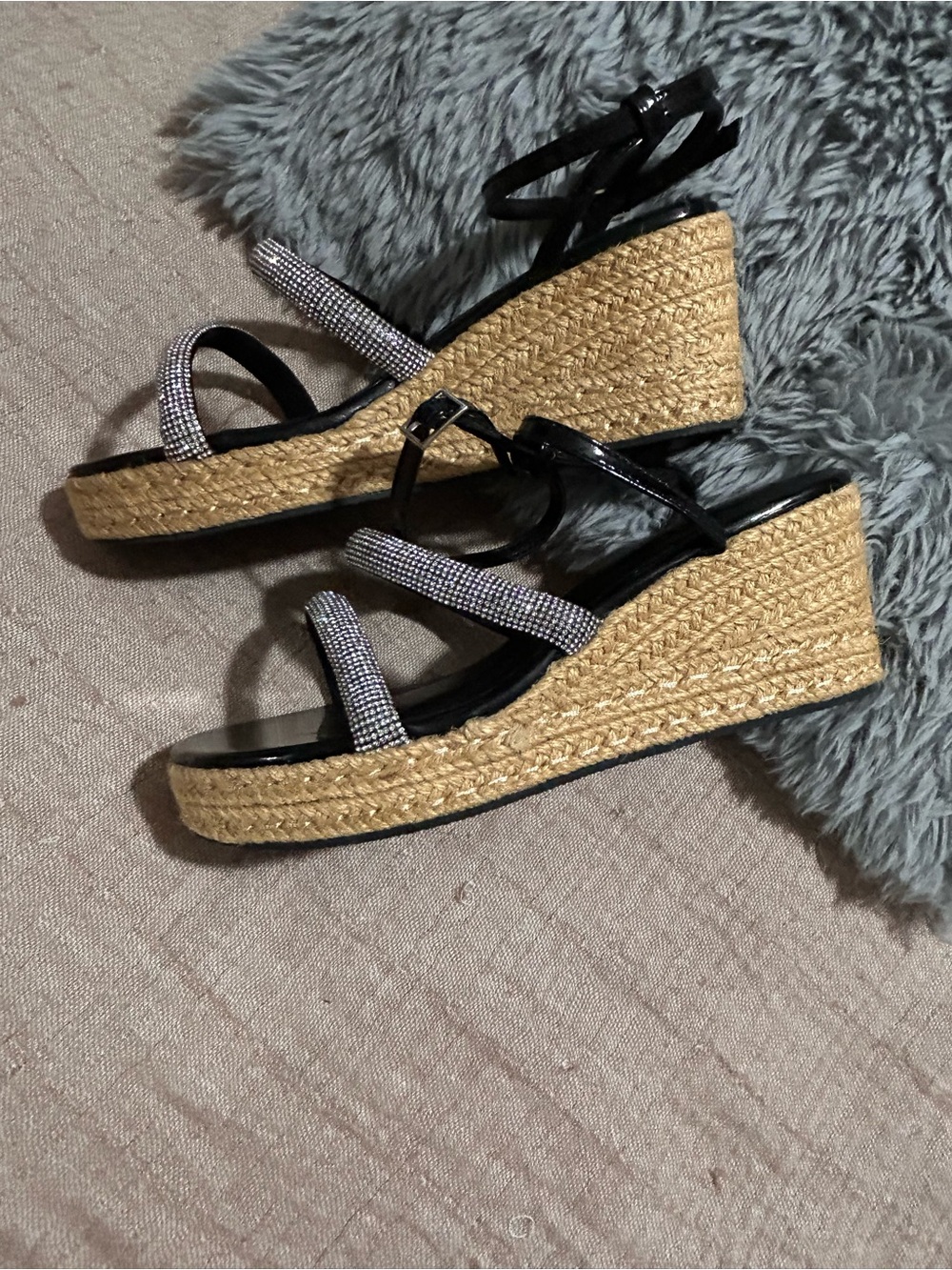 Chase + Chloe Black Strappy Espadrille Wedge Sandals w/Rhinestone-NWOT size 10